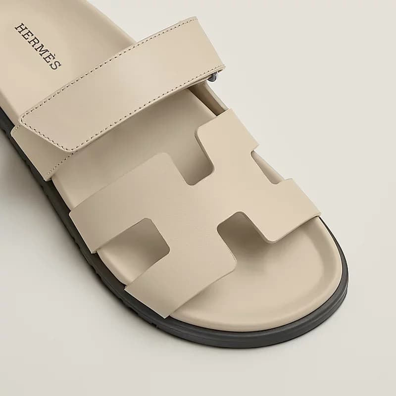 Hermès Chypre sandals, off-white